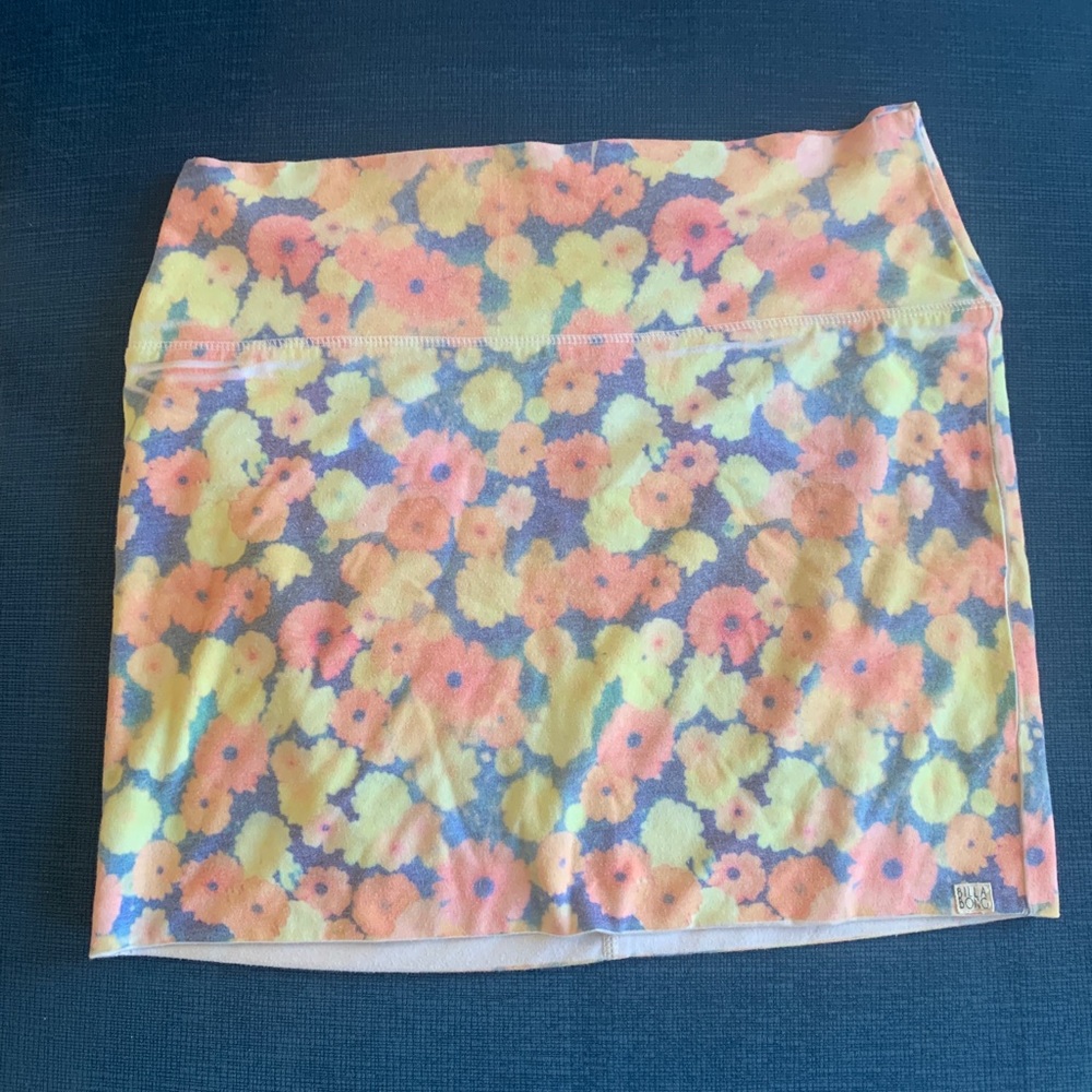 Vintage floral mini skirt